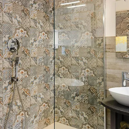 Fantastic Dream Bed & Breakfast 3*