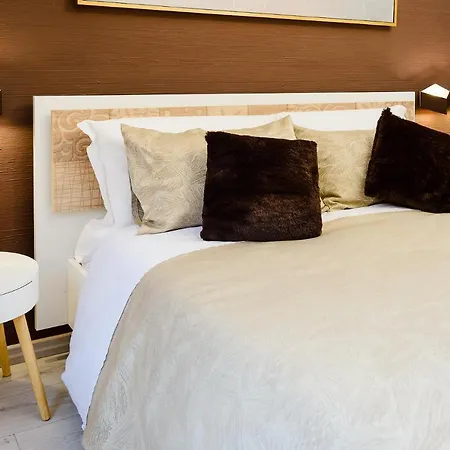 Fantastic Dream Bed & Breakfast *